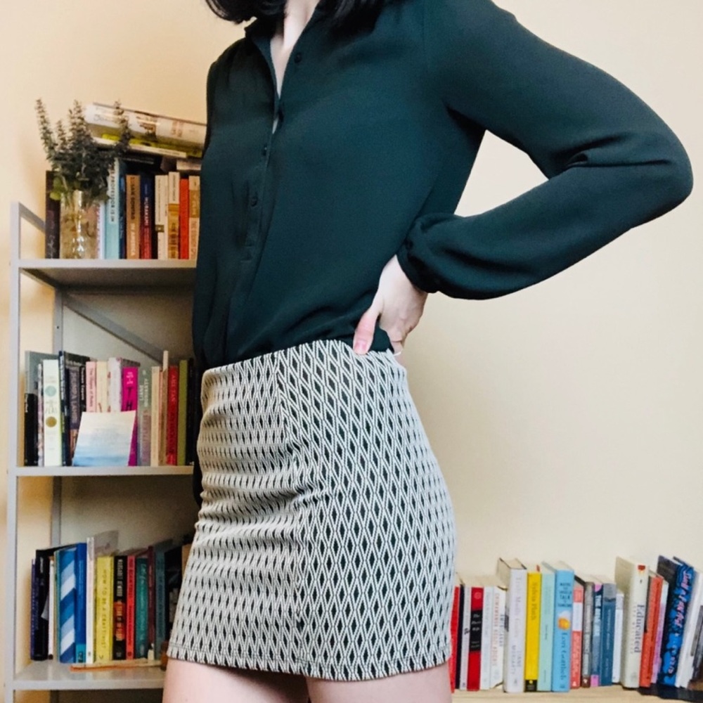 ZARA Skirt Textured Trafaluc Knit Black White Medium